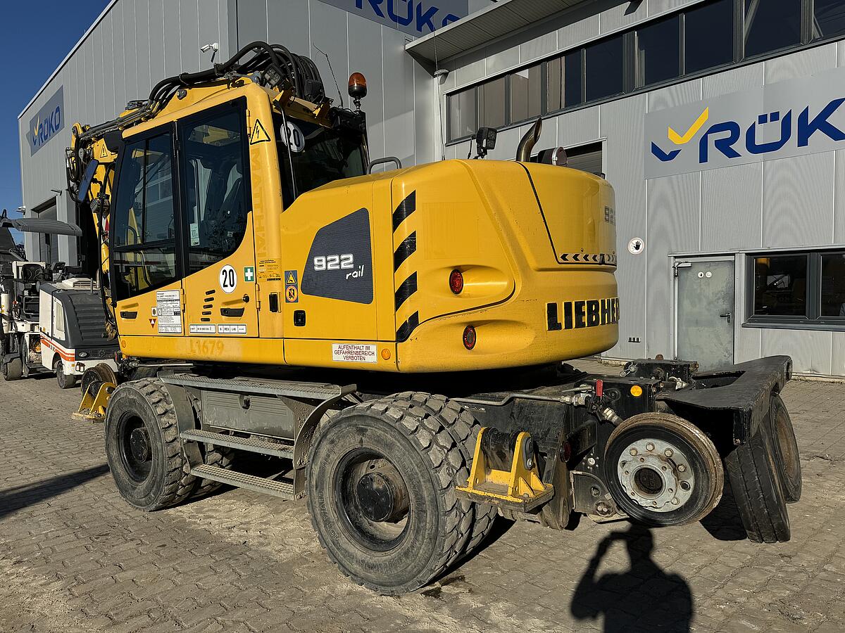 Zweiwegebagger Liebherr A 922 Rail Litronic