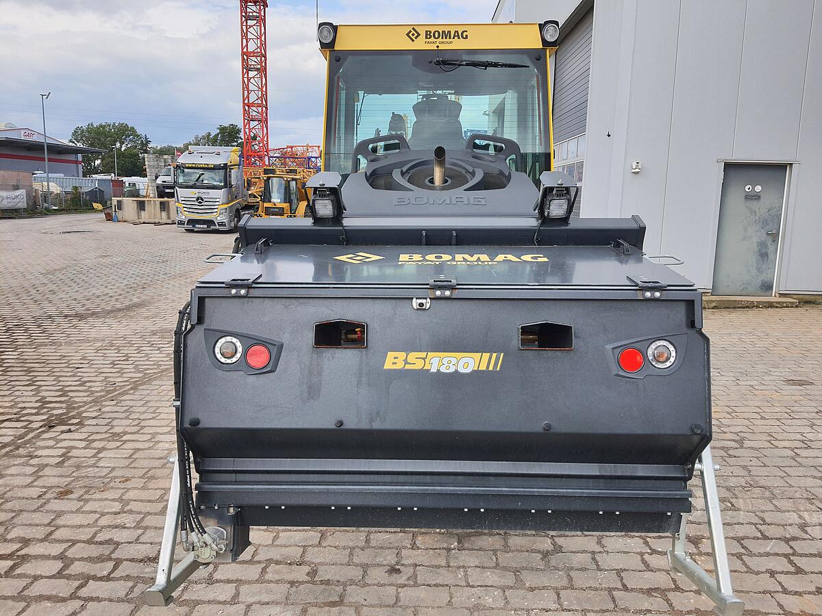 Tandemwalze Bomag BW 174 AP-4v