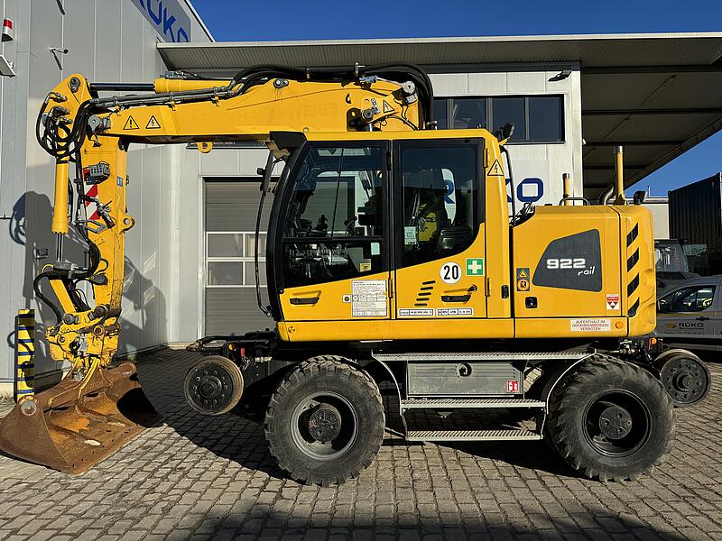 Zweiwegebagger Liebherr A 922 Rail Litronic