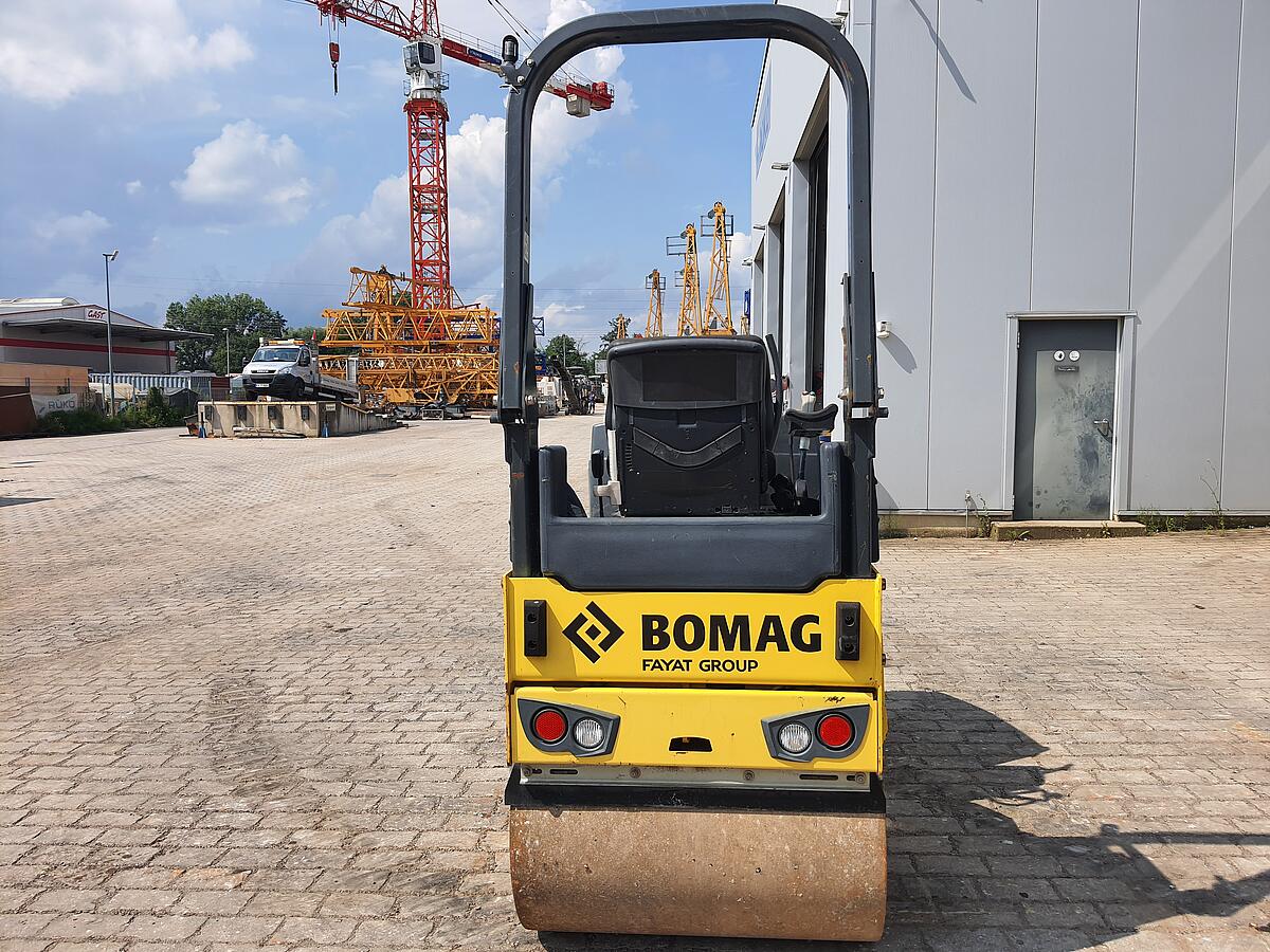 Tandemwalze Bomag BW 100 AD-5