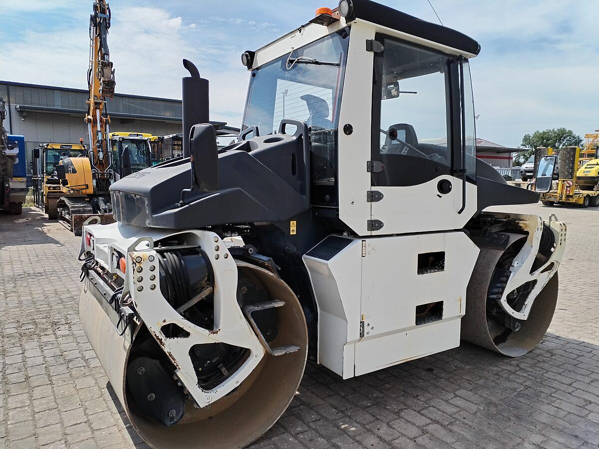 Tandemwalze Bomag BW 174 AP-4 AM